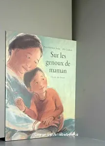 Sur les genoux de maman