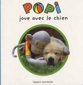 Popi joue avec le chien