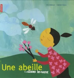 Une abeille dans le vent