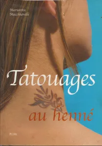 Tatouages au henné